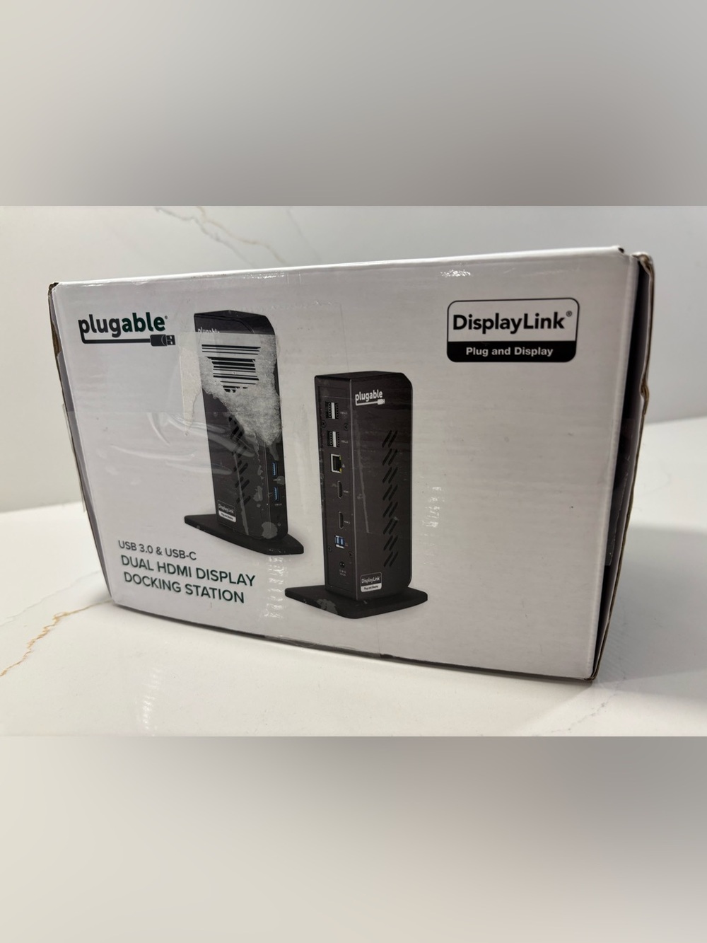 Plugable UD-3900Z Dual Monitor Docking Station, USB 3.0 & USB-C NEW, Open Box
